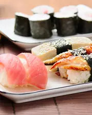 Le sushi : histoire et origine