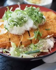 Comment préparer un Katsudon maison ?