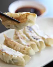 Les gyozas, raviolis japonais