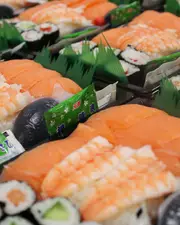 Que penser des sushis surgelés ?