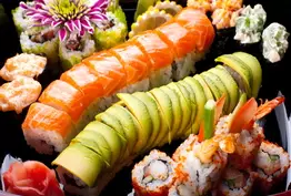 Quels sont les ingrédients qui composent un sushi?